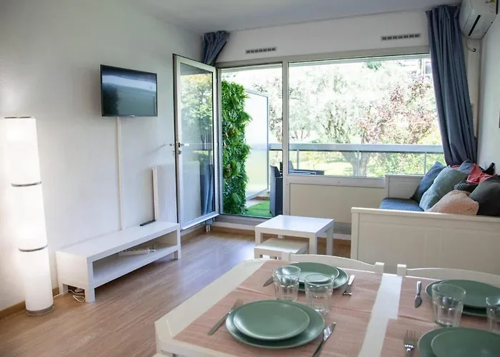 Beautiful Vacation - Swimming Pool - Parking Lägenhet Antibes